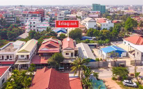 ផ្ទះអាជីវកម្មសម្រាប់លក់ក្នុងក្រុងសៀមរាប​ សង្កាត់ស្វាយដង្គំ/Shophouse for Sale in Siem Reap