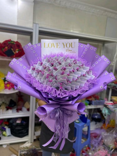 បាច់ផ្កា ផ្លិត