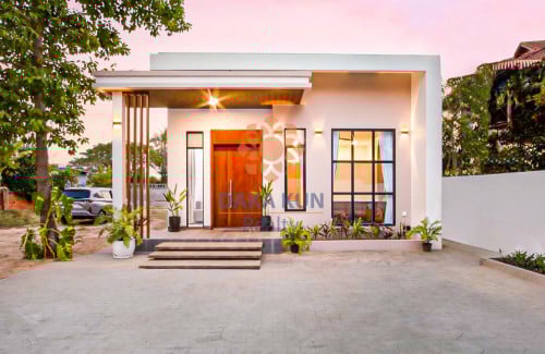 2 Bedrooms House For Rent In Siem Reap City-Svay Dangkum