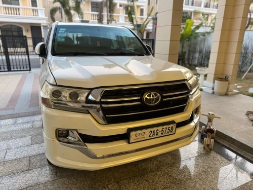 ឡាន ឆ្នាំ 2012 up 2023