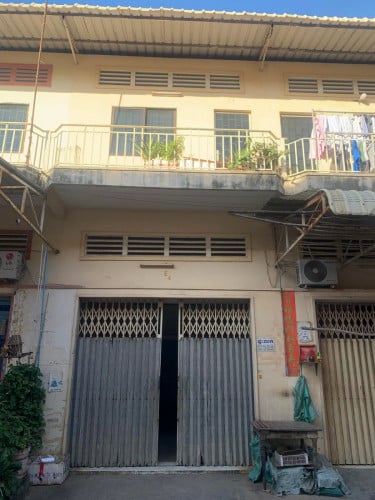 ផ្ទះលក់​ នៅជិតព្រៃទា​ (កាត់ប្លង់រឹងជូន)​