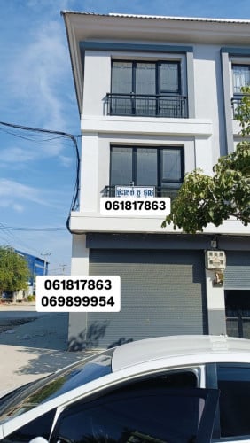 ផ្ទះ​លក់​ជិត​បុរី​ពិភព​ថ្មី​ឈូក​វ៉ា​ 2