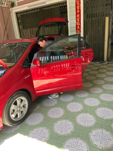 (Car rental service we are providing good condition, price)