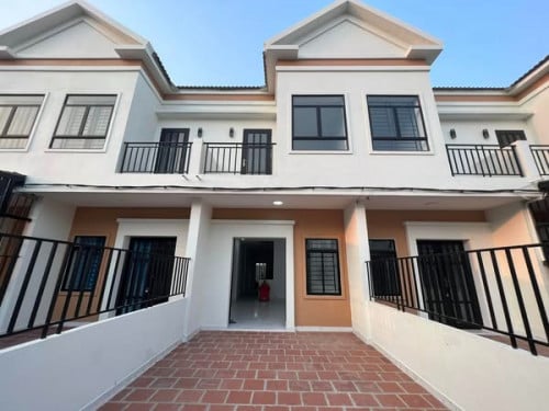 🏡ផ្ទះជួល🍀