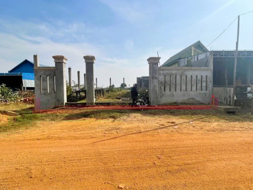 🏦Land for Urgent Sale (Negotiable), ABA Loan Available.