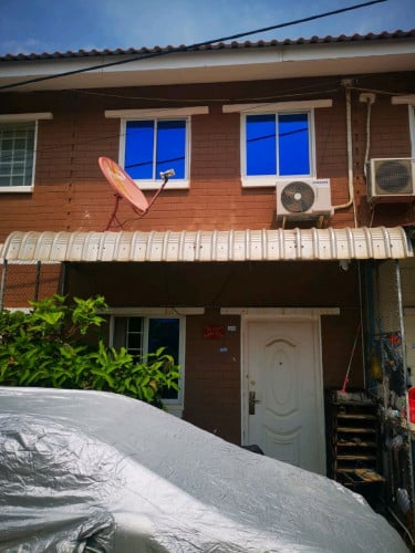 House for sale នៅក្រុងតាខ្មៅជាប់ផ្សារAeon 3 និងប្រលានយន្តហោះថ្មីក្នុងបុរីសិរីមង្គលមានសាលារៀនកូនៗ