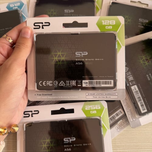 Silicon Power SP , Hikvision SSD