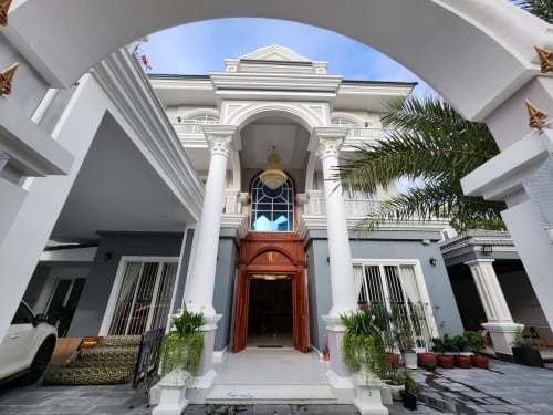 Villa For Rent In Prey Sar ( St.50m )