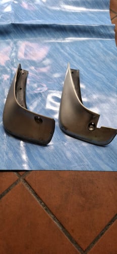 លក់ក្បាំងភក់ហាយឡេនឌឺ