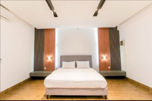 LUXURIOUS THREE BEDROOM FOR RENT ☘️