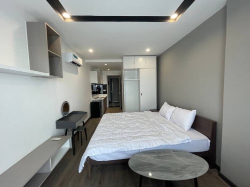 Studio new room outres