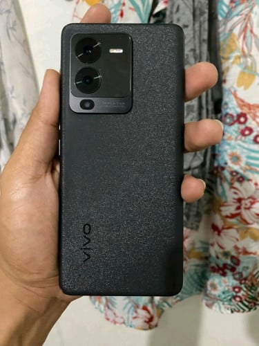 V25pro black