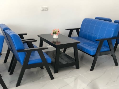 ឈុតសាឡុង អក្សរA