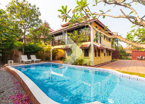 Villa with Pool for Rent in Svay Dangkom area, Siem Reap