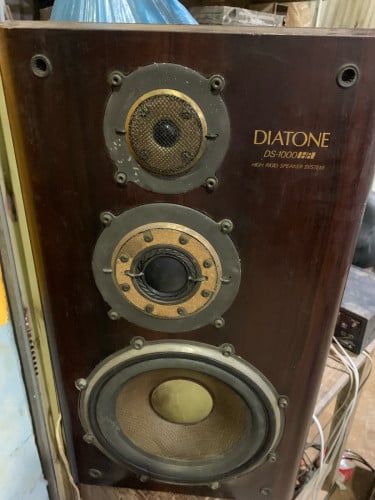 លក់បាស់សុីនជប៉ុនមួយទឹកនៅស្អាត