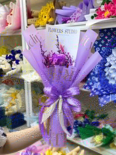 បាច់ផ្កា 18000៛