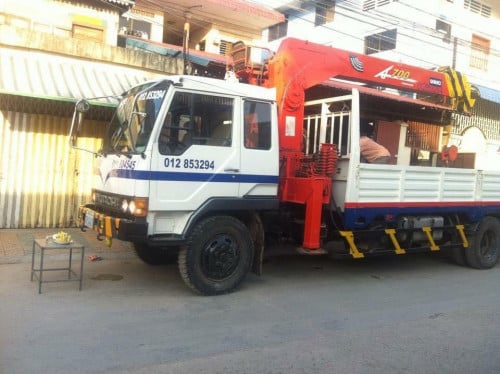 ឡានស្ទូចសំរាប់ជួល24ខេត្តក្រុង