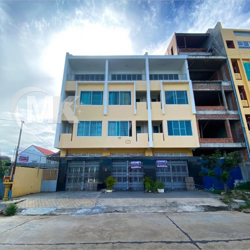 ផ្ទះ 3ល្វែង សម្រាប់លក់ ក្នុងសង្កាត់ភ្នំពេញថ្មី