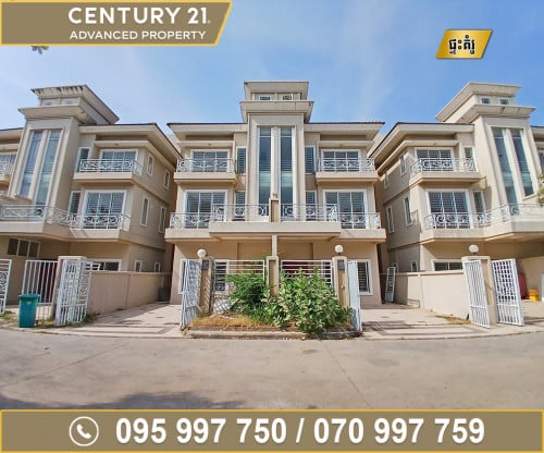 🏘 វីឡាភ្លោះ (Twin Villa) ក្នុងបុរី ពិភពថ្មីសំរោងអណ្តែត​ ត្រូវការលក់បន្ទាន់ខ្លាំង