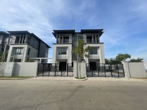 Twin villa for rent