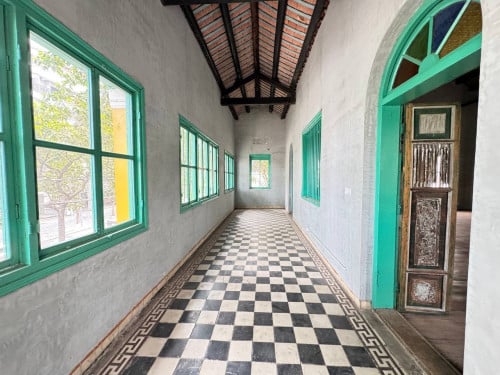 វីឡាសម័យបារាំង French Colonial Comercial Villa for rent In Daun Penh, Near Wat Phnom