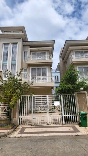 🏠house for sale urgent