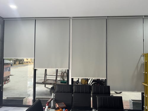 Windows Shades ព្រិលបង្អួច គ្រប់ខ្នាត