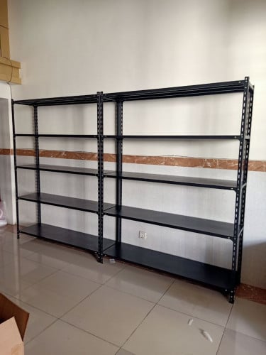 ធ្នើដែកប្រើខ្ចៅ