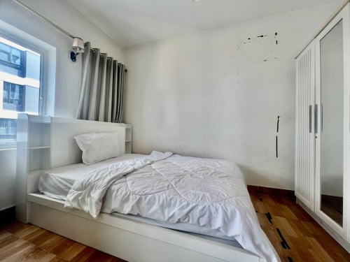 Studio room for rent