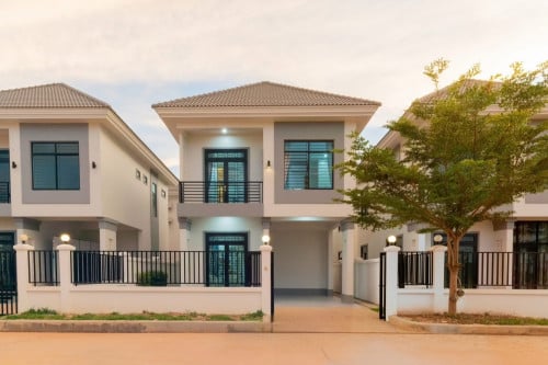 វីឡាទោលលក់បន្ទាន់ ក្នុងក្រុងសៀមរាប តម្លៃទន់ៗ