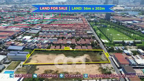 ដីលក់ជិតទីលានវាយកូនហ្គោលឫស្សីកែវ