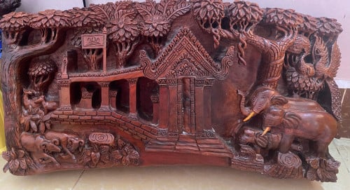 ចម្លាក់គំនូរស្អាត ប្រណិត ប្រភេទឈើធ្នូ