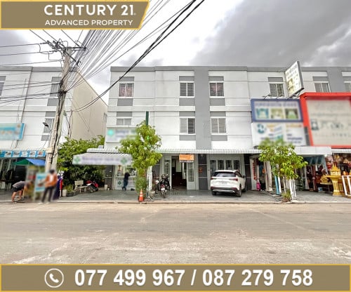 🏘 វីឡាកូនកាត់ (LC2) ក្នុងបុរី ពិភពថ្មីផ្លូវជាតិលេខ3 ត្រូវការលក់បន្ទាន់ខ្លាំង