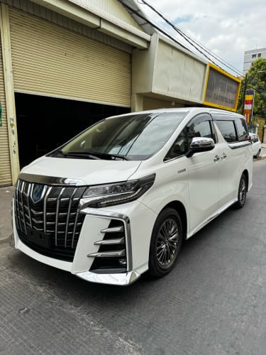 2018 TOYOTA ALPHARD HYBRID EXECUTIVE LOUNGE FOR SALE