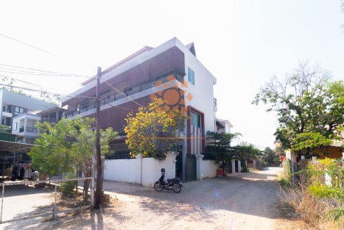 អគារសម្រាប់លក់ក្នុងក្រុងសៀមរាប-ស្វាយដង្គំ/Building for Sale in Krong Siem Reap-Svay Dangkum