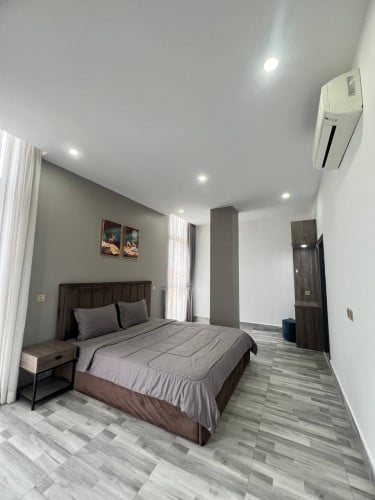 Luxury One Bedroom for rent at Russian Market