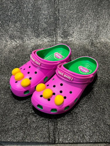 Crocs