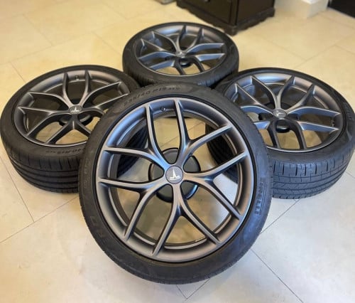 TESLA PERFORMACE MODEL 3 & Y RIMS SET