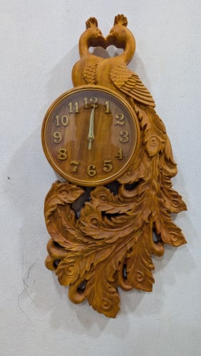 នាឡិការព្យួរជញ្ជាំងក្ងោត ឈឺបេងសុទ្ធ100%