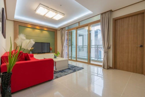 BIGGEST TWO BEDROOM FOR RENT AT DECASTLE BKK1