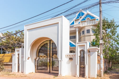 វីឡាលក់ក្រោមទីផ្សារ​ ក្រុងសៀមរាប