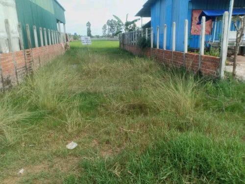 លក់ដីប្រញាប់លុយ ក្រោមទីផ្សារ 6xxx