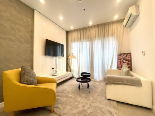 One bedroom condo for rent