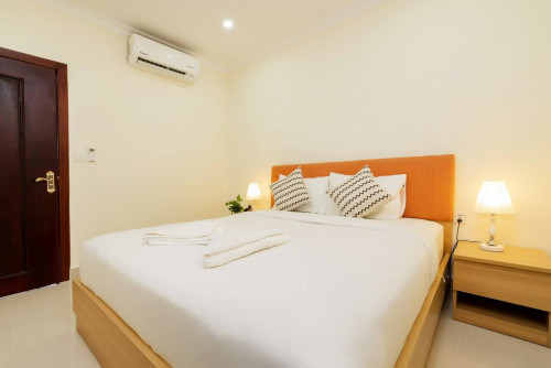 3 Bedrooms Price: 1000$ At , Boeng Keng Kang , Boeng Keng Kang Pir