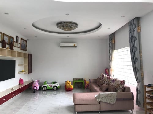 ផ្ទះវីឡាសម្រាប់លក់នៅសង្កាត់ភ្នំពេញថ្មី ខណ្ឌសែនសុខ