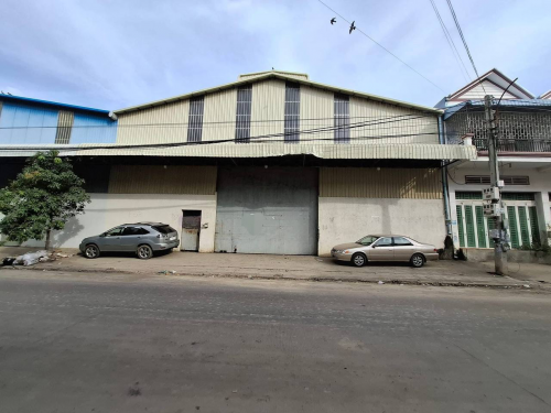 ឃ្លាំងសម្រាប់ជួលនៅ ចំការដូង 660m²