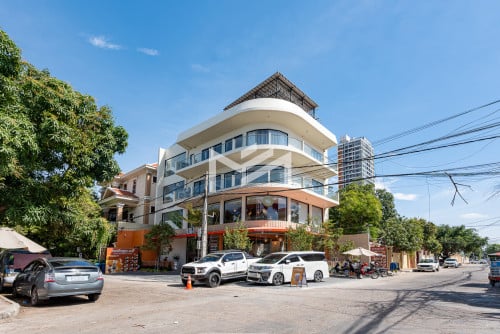 ហាងទើបសង់ថ្មីសម្រាប់លក់🔥 នៅសង្កាត់បឹងកក់2 📍