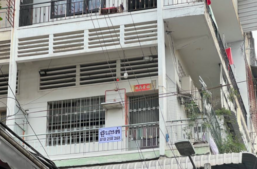 ផ្ទះលក់ ក្រោយអតីត រោងកុនអង្គរ