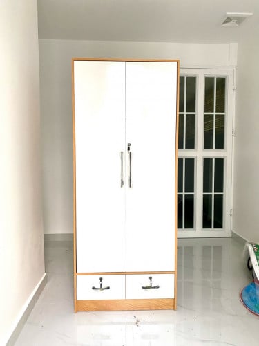 ទូដាក់ខោអាវ