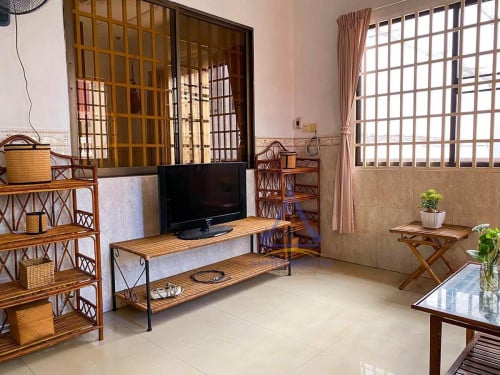 Russian market | Beautiful one bedroom with fully furnished for at Toul Tompung